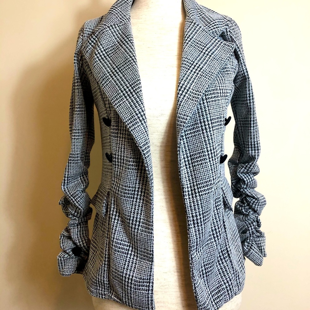 SZ 4 black & white plaid blazer